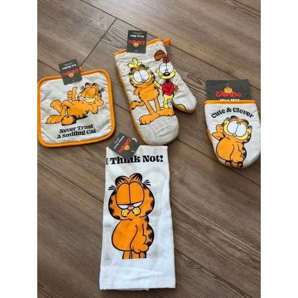 Garfield Bundle Kitchen - Picture 1 of 5